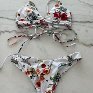 Floral Strappy Bikini